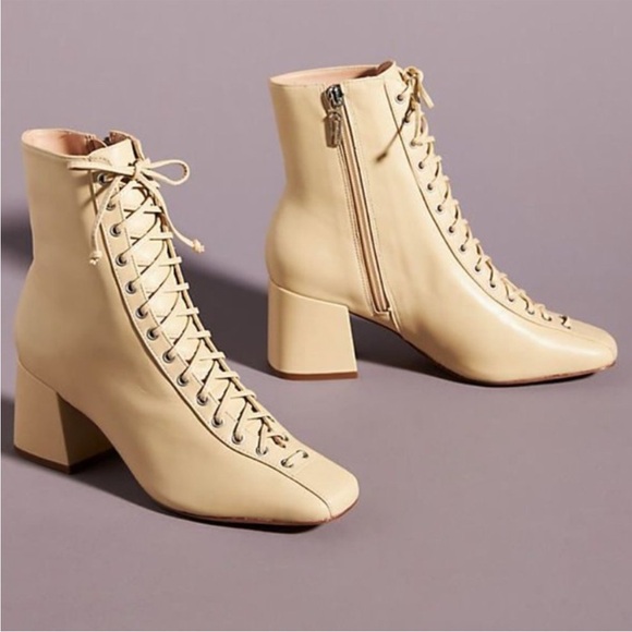 Schutz Kika Bootie in Nude - Size 9 - Picture 1 of 9